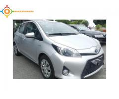 Toyota Yaris HYBRIDE 100H DYNAMIC 80000 DH