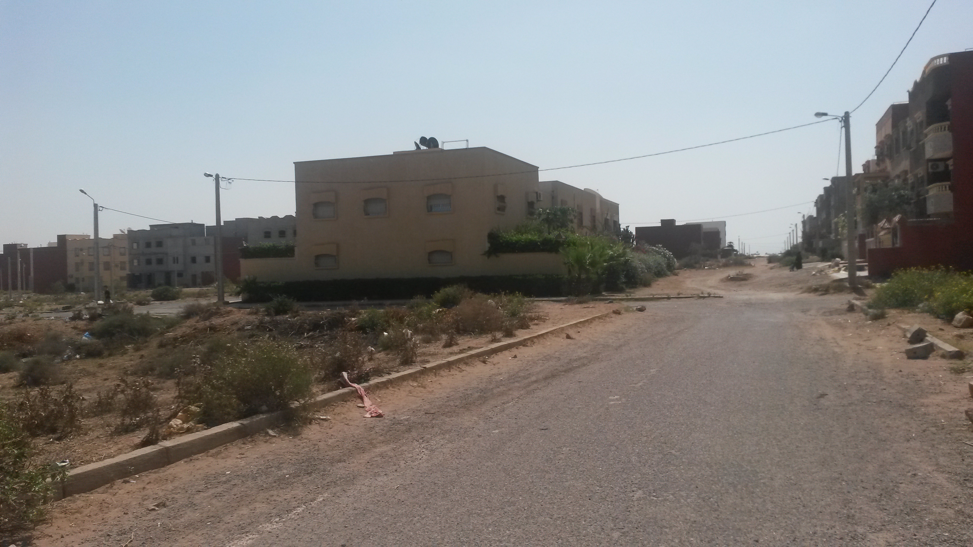 Terrain 200 m² Sidi Bibi titré et viabilisé pour villa