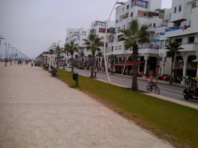 appart meublé à la corniche de la plage de Martil Tétouan