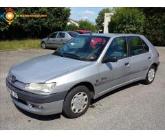 Peugeot 306