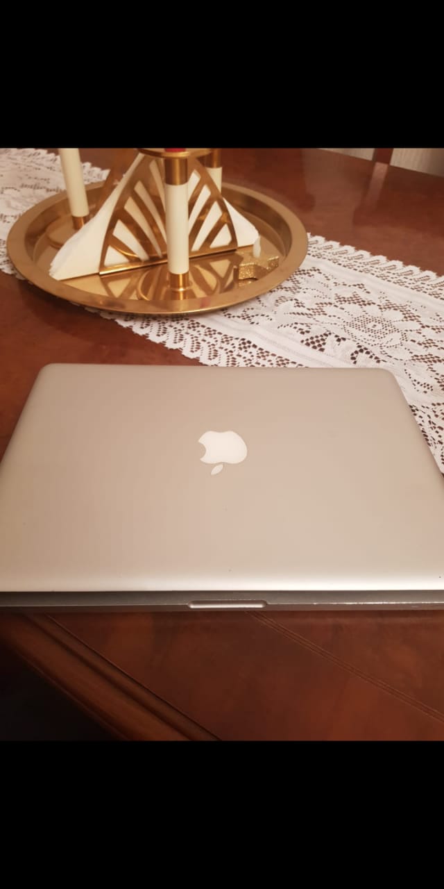 Macbook Pro i7