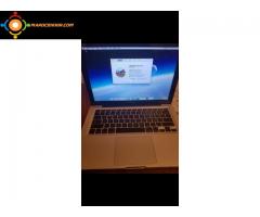 Macbook Pro i7