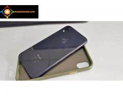 Apple IPhone XR 64 Go