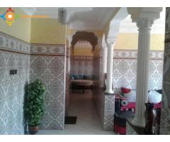 TRÈS JOLI APPARTEMENT CASABLANCA