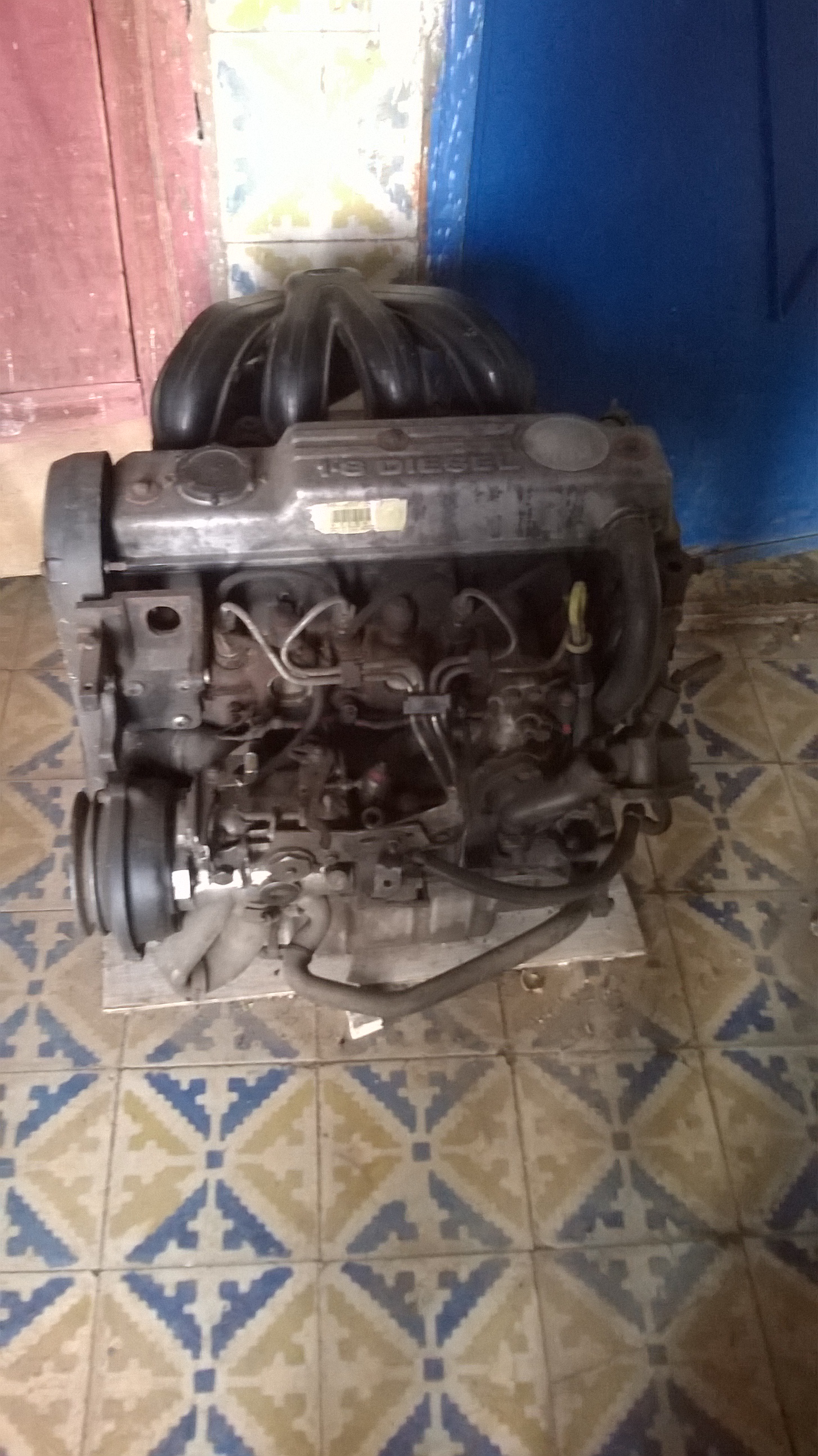 moteur ford esco