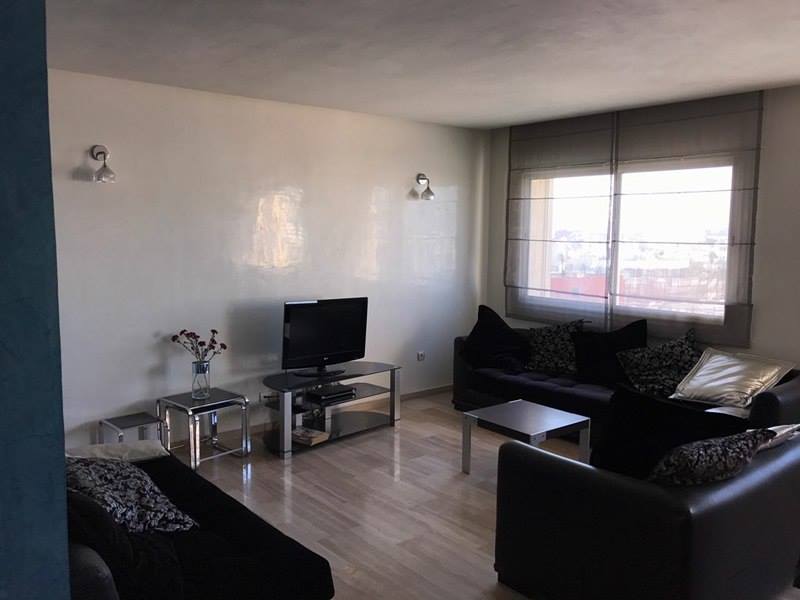 Appartement 92 m2 meublé à Maarif Appartement 92 m2 meublé à Maarif