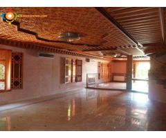 Villa moderne a vendre a Marrakech.