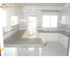 Grand appartement en location à rabat hay riad