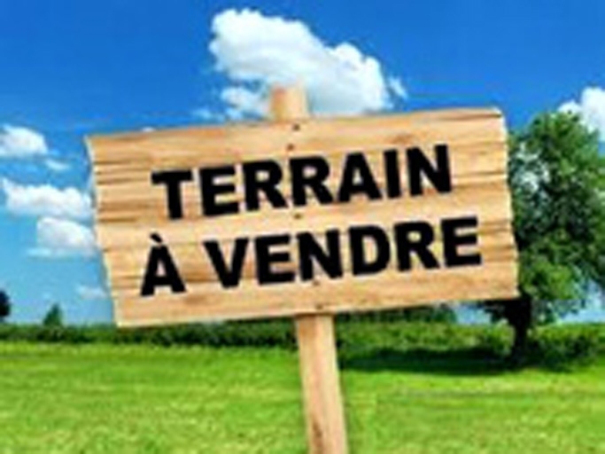 Un lot de terrain à vendre