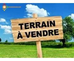 Un lot de terrain à vendre