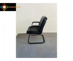 Chaise visiteur luge GRD simili cuir comfort