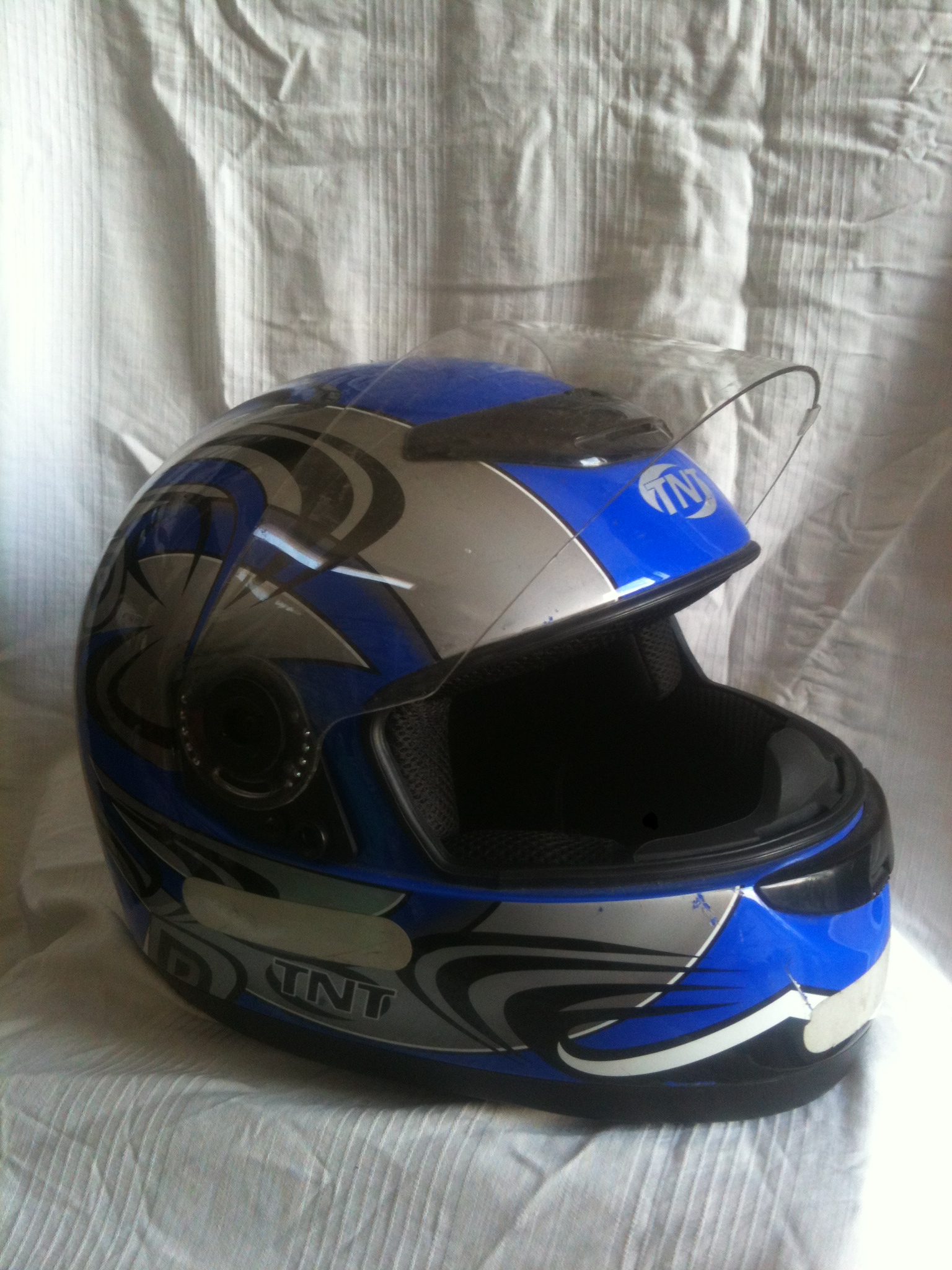 Casque moto scooter intégral TNT