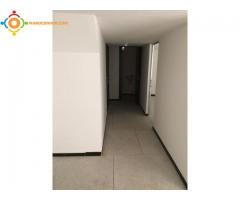 Immeuble plateaux bureaux  de 100 m²