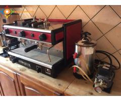 MACHINE PROFESSIONNELLE POUR LE CAFE