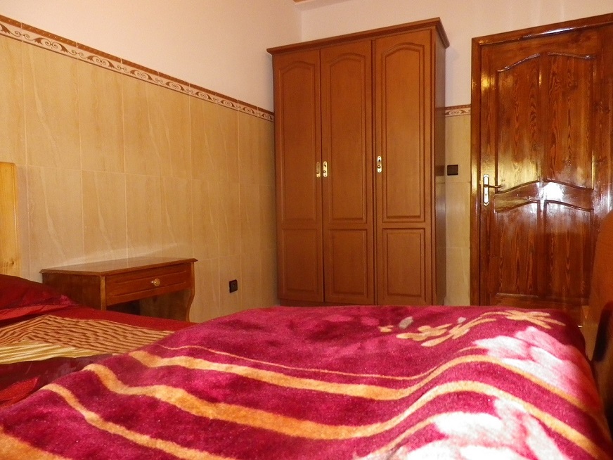 Location bel et grand appartement meublé et bien équipé à Nador