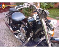 vends honda shadow 750