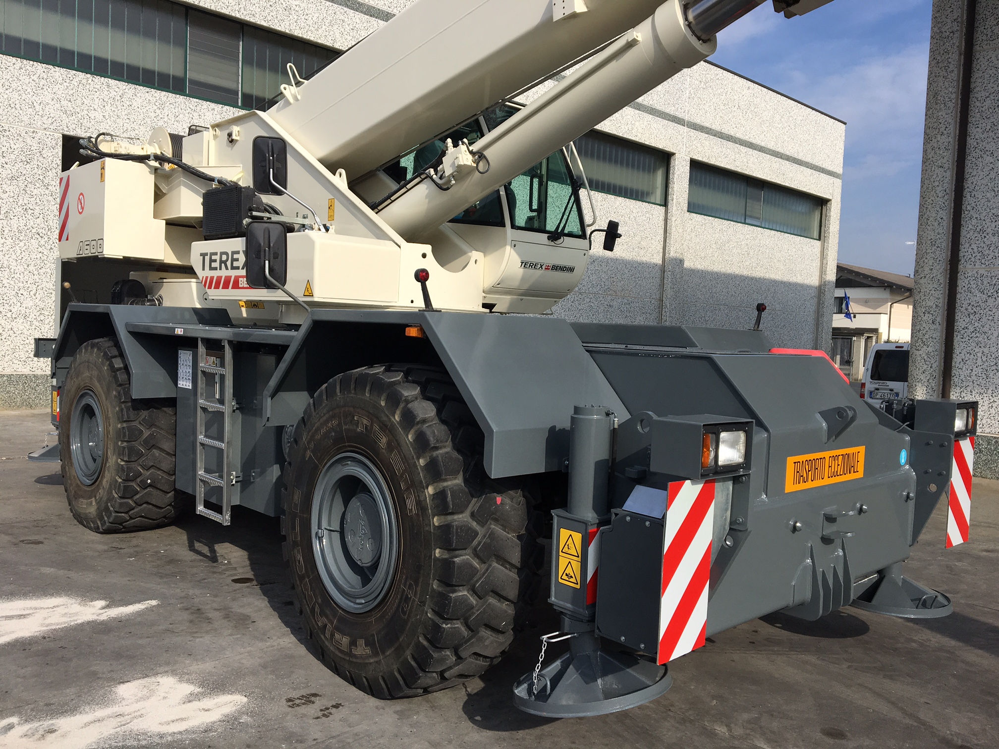 TEREX A600