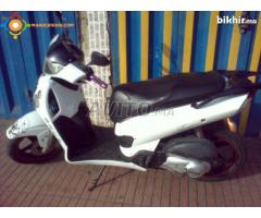 maxi scooter en vente