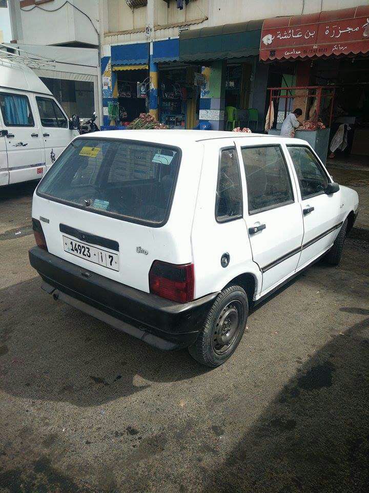 fiat uno essence