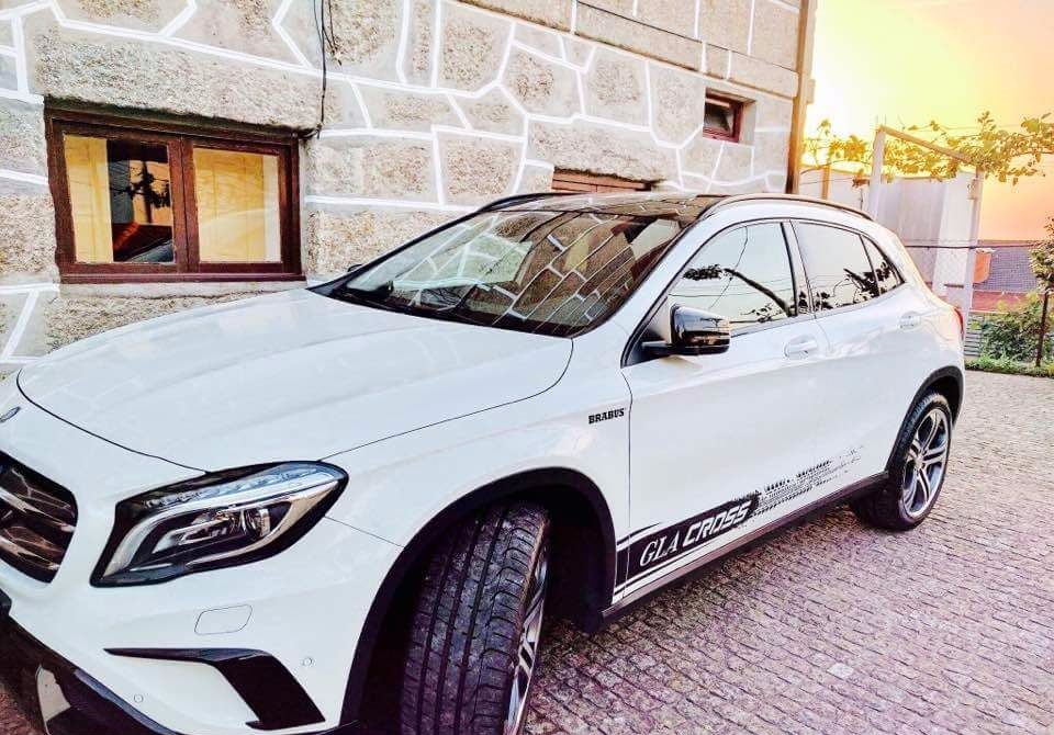 Mercedes-Benz GLA 220 CROSS BRABUS EXCLUSIVE