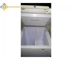Un Réfrigérateur LG no frost et un Congélateur Horizontal Siéra
