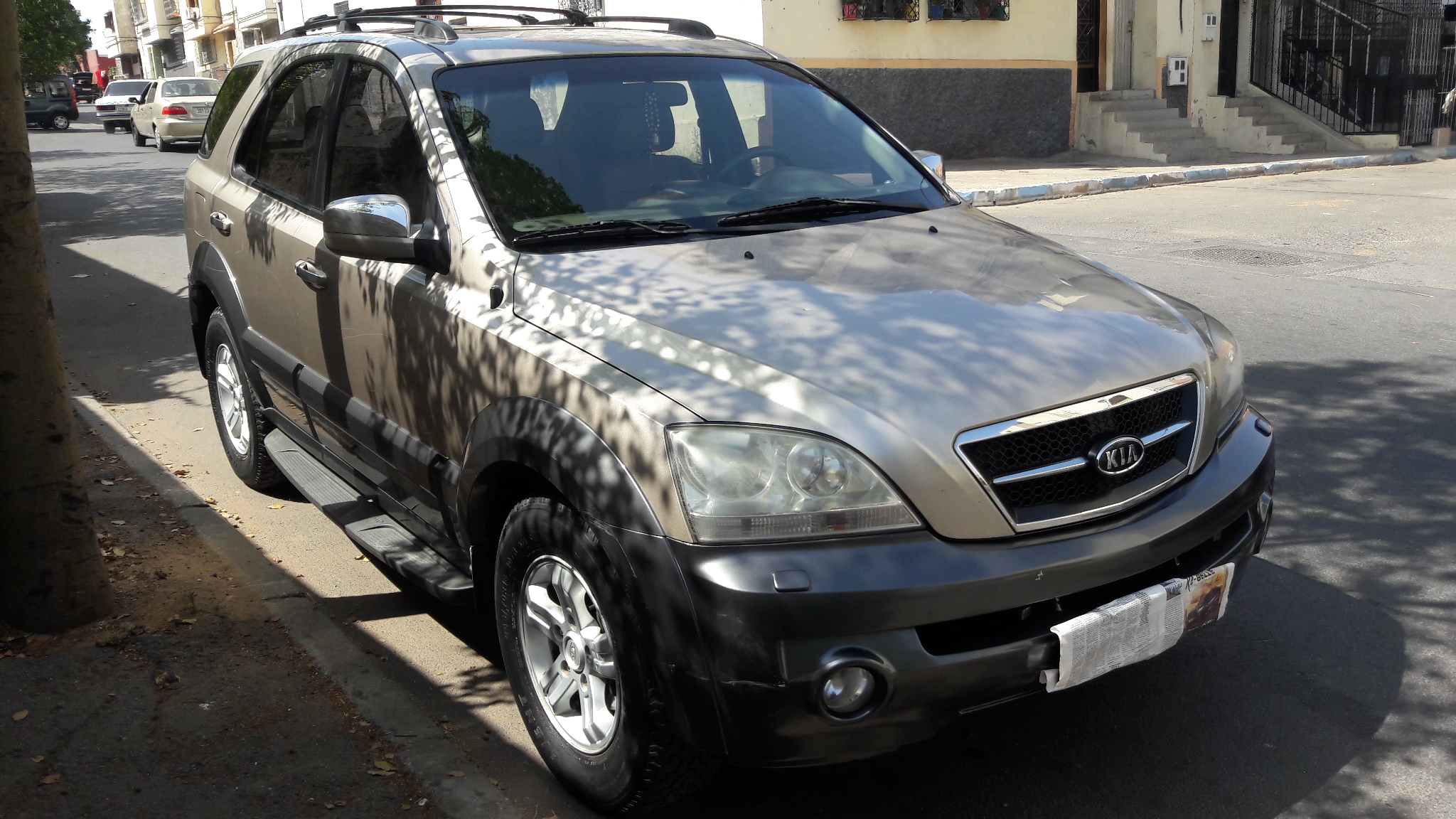 kia sorento 2006 4x4 60 000 Dhs