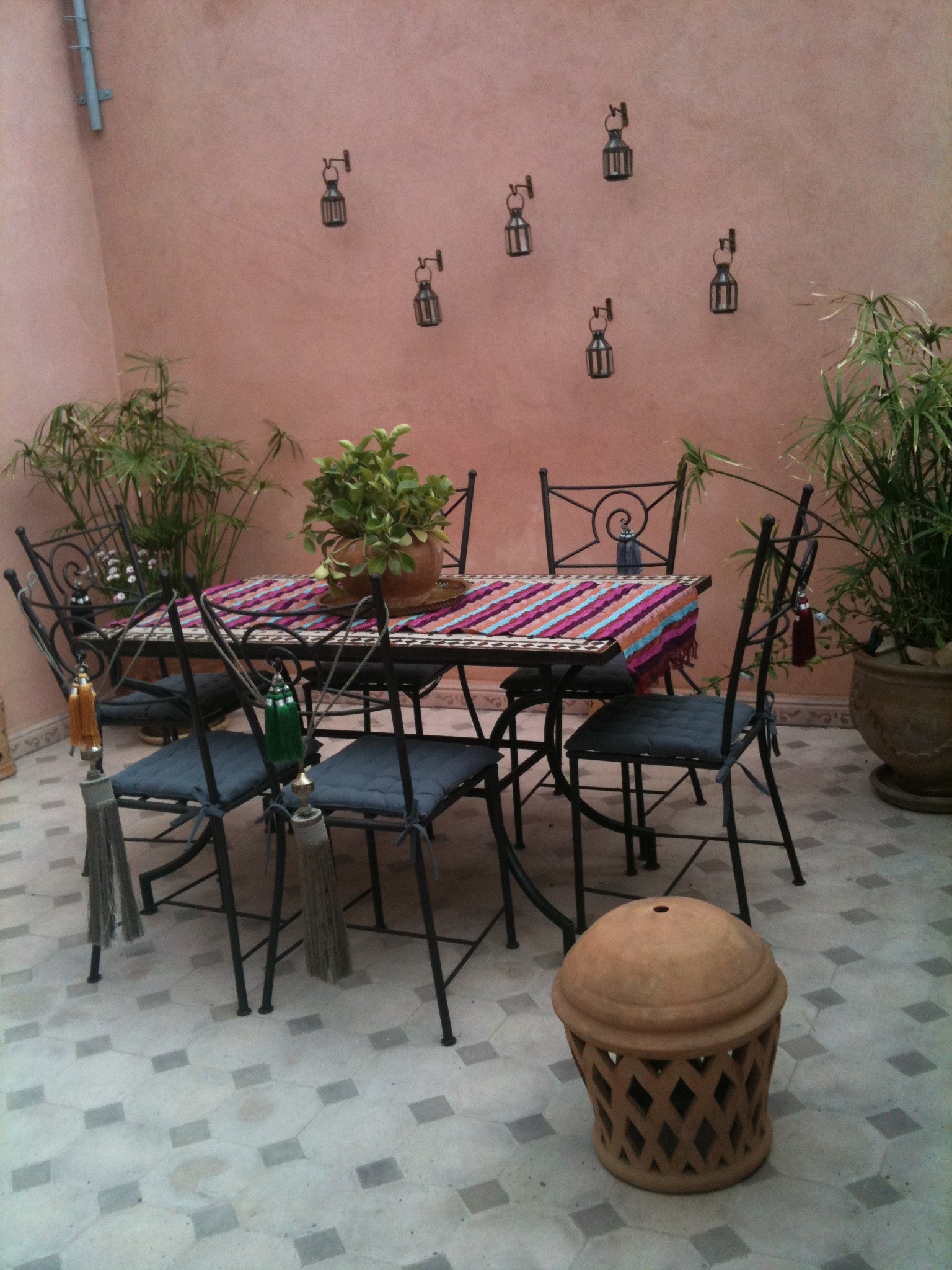 LOCATION RIAD  MEDINA POUR 6/8 PERSONNES