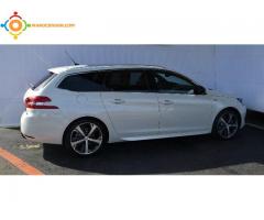 PEUGEOT 308 SW. 200 000 dhs