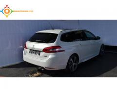 PEUGEOT 308 SW. 200 000 dhs