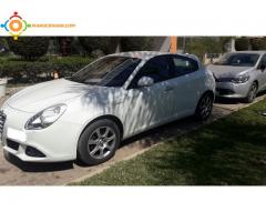 Voiture Alfa Romeo Giulietta a vendre