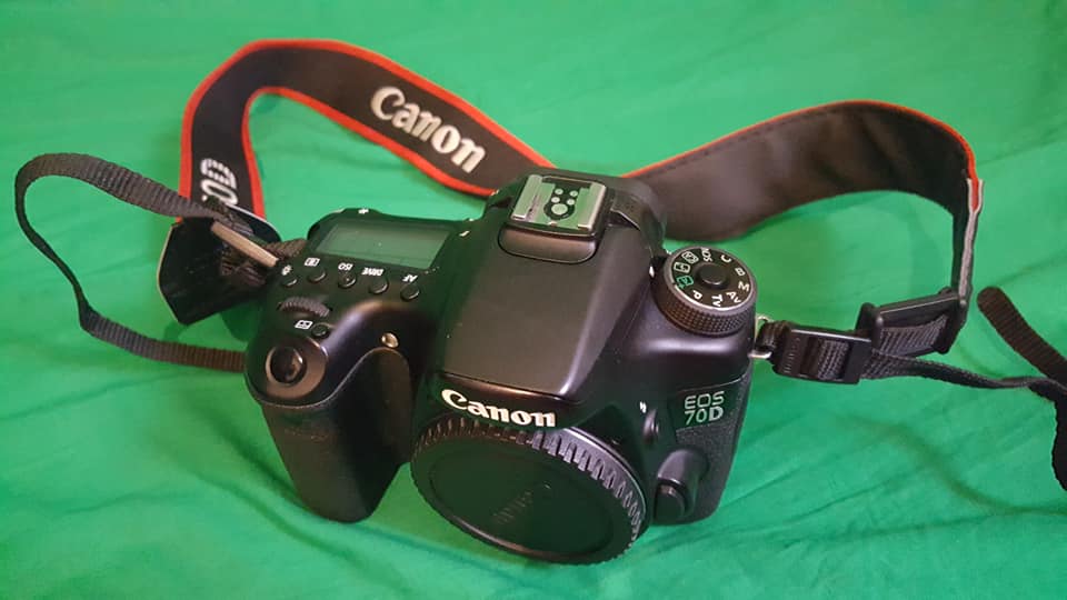Canon 70 d + 3 objectif + tripied + Green Screen