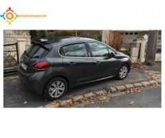 Peugeot 208 1.6 e-hdi 92 cv 50 000 DH