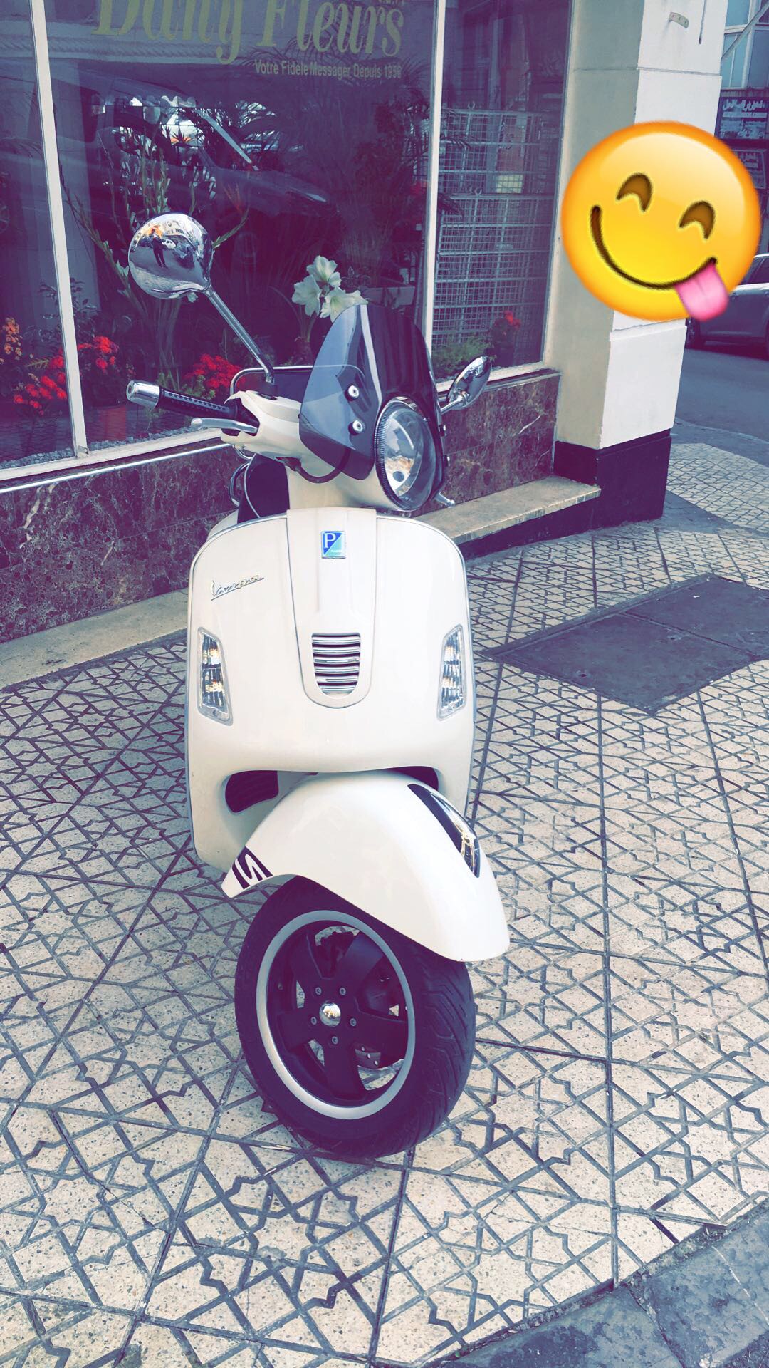 Vespa 300