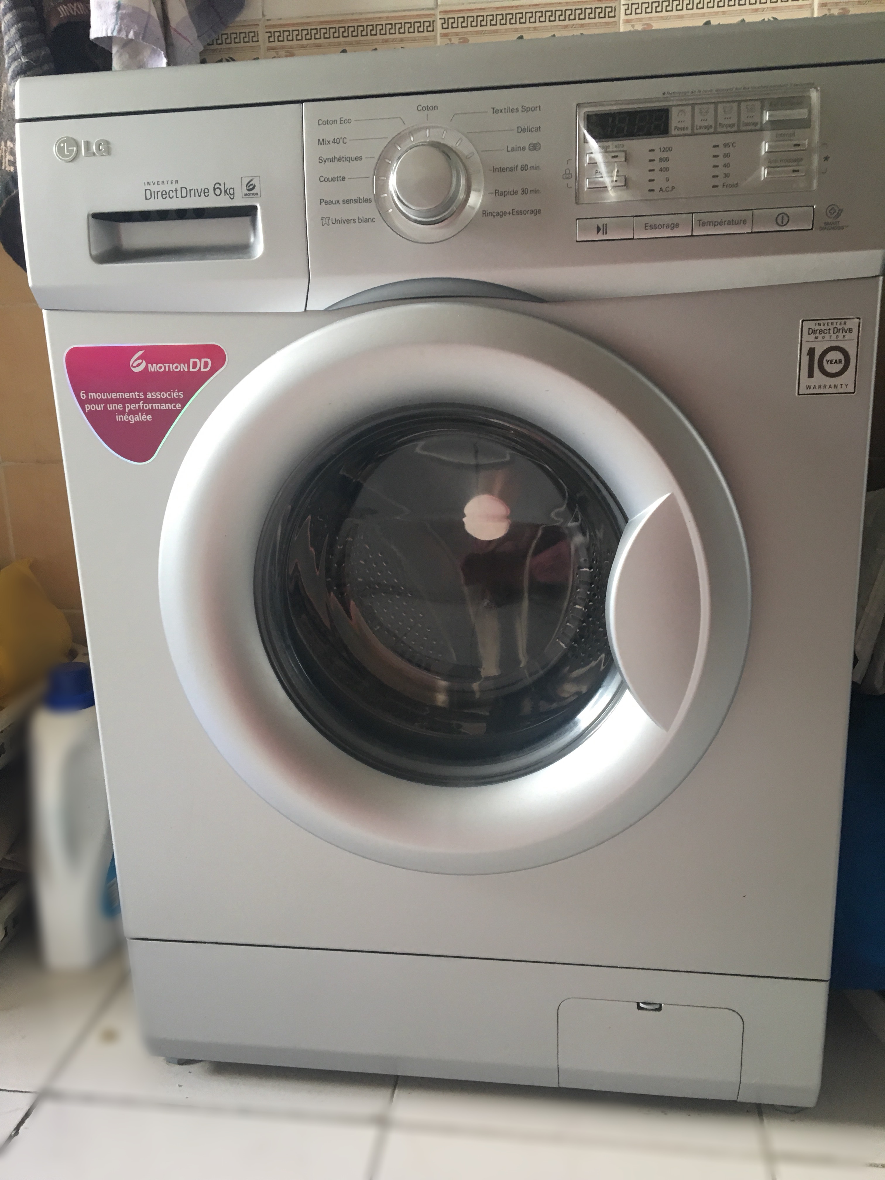 machine à laver  LG 6KG  Réf :F12B8NDL5
