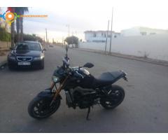 YAMAHA MT09