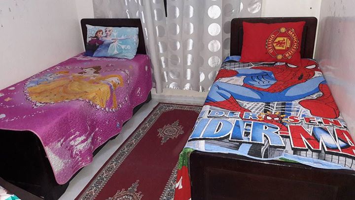 Deux lits avec matelas
