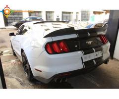 FORD MUSTANG ESSENCE 2016