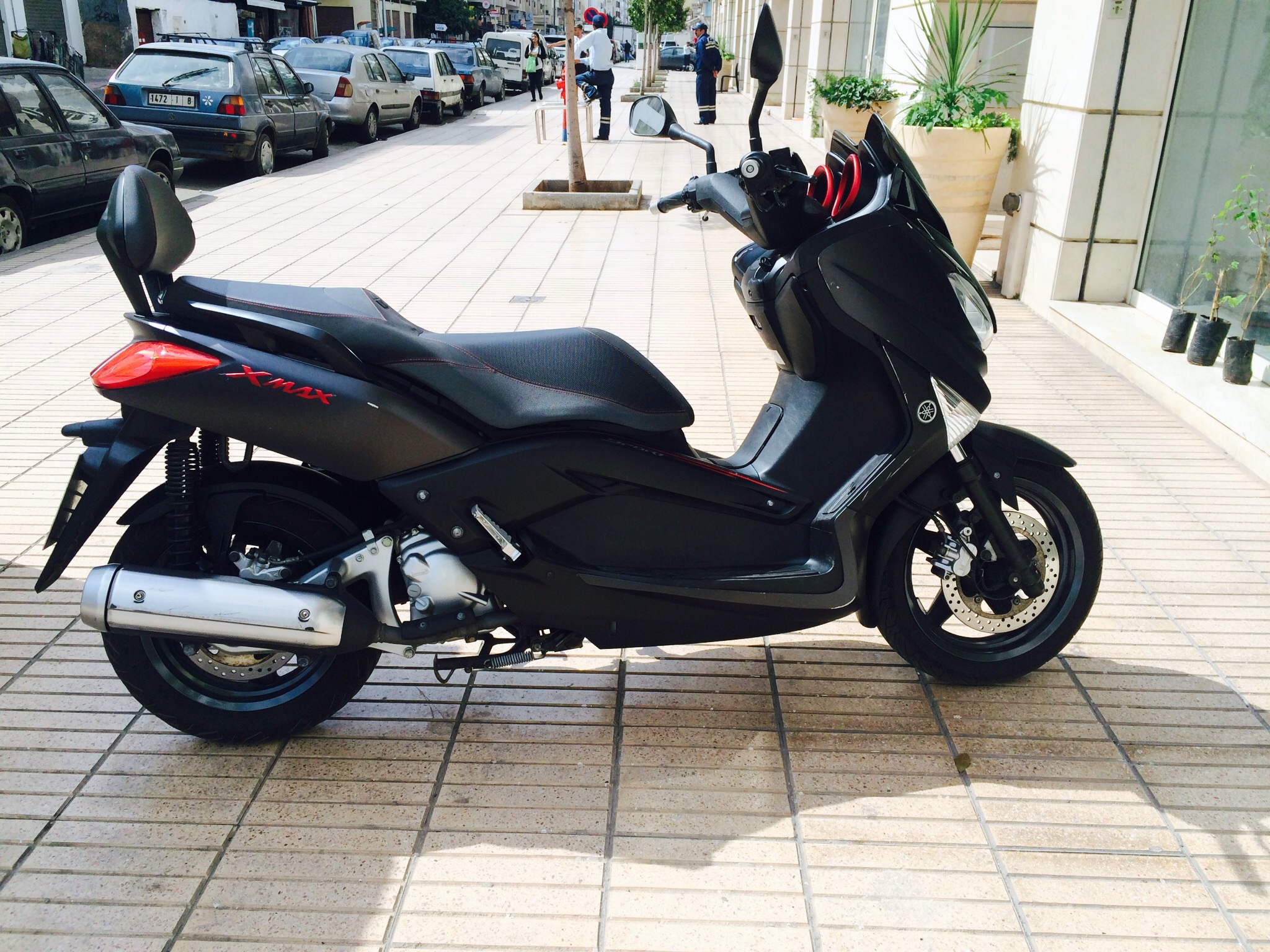 A vendre X-MAX édition SPORT