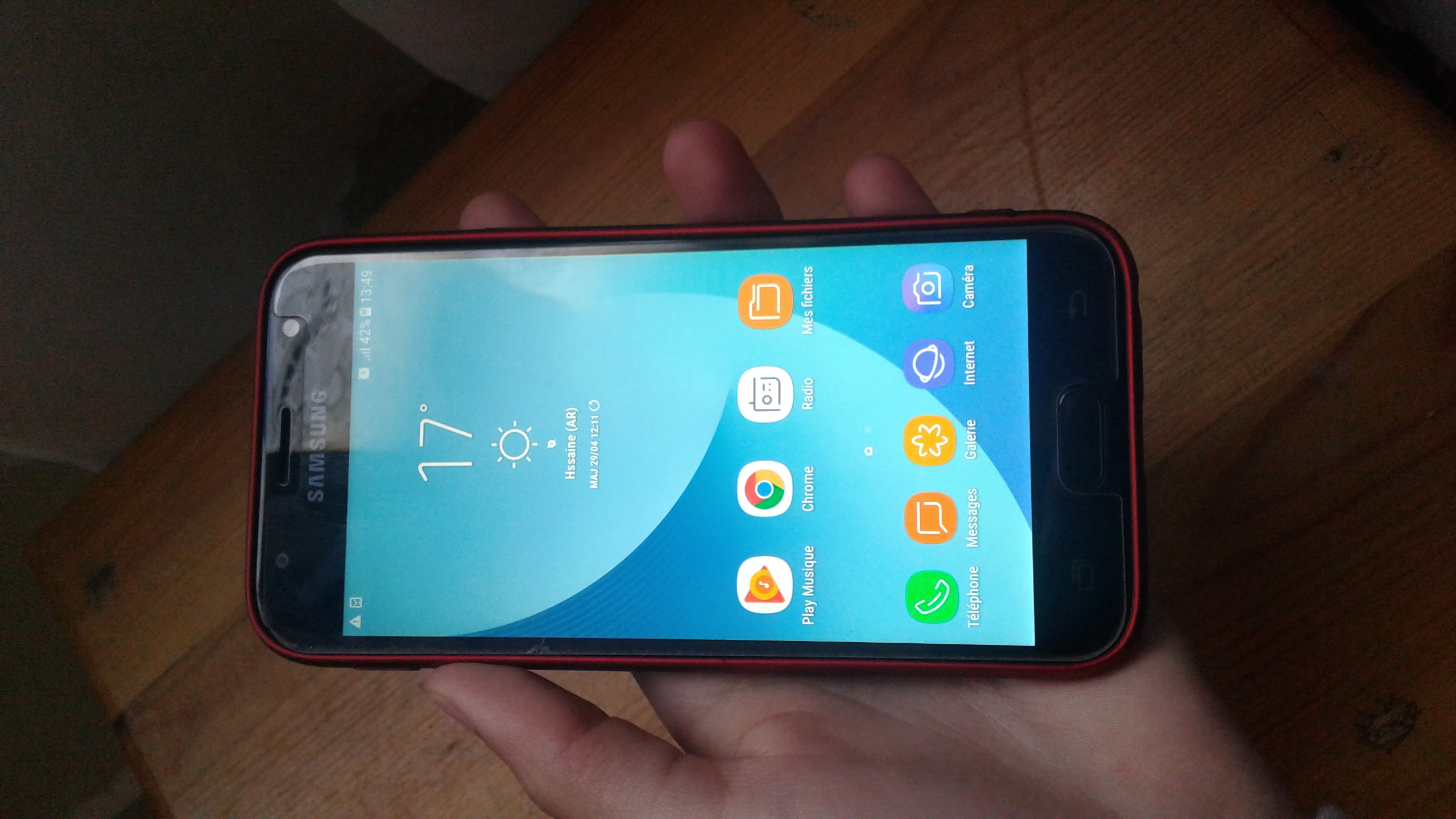 samsung galaxy J3 Pro