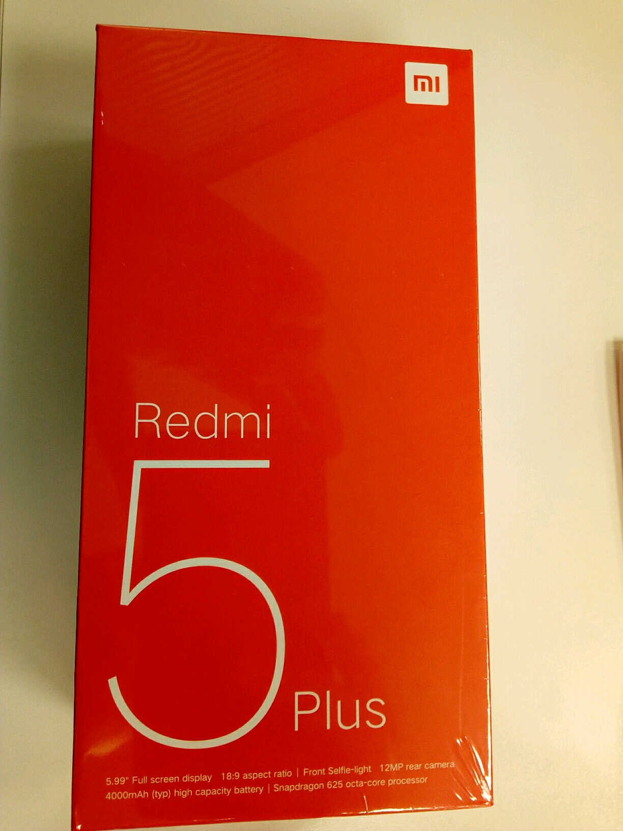 Xiaomi redmi 5plus gold 64gb neuf