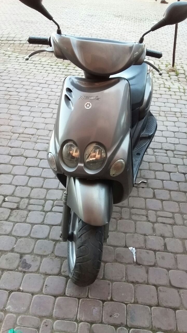 MOTO NEOS