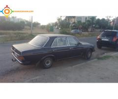 Mercedes 240