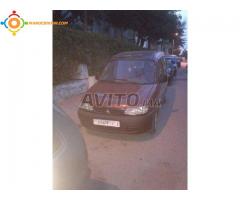 Voiture citroen berlingo chinwiya