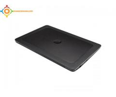 HP portable: ZBook Studio G3 i7 2 7 ghz