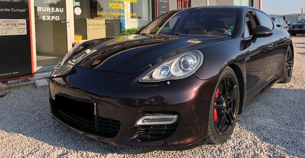 Porsche Panamera TURBO pdk