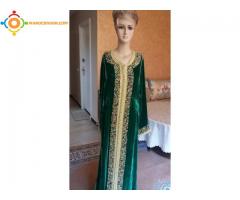 Caftans et tenues marocains à vendre