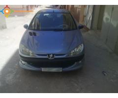 Peugeot 206 Essence Modèle 2003
