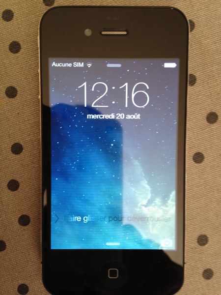 iphon 4s noir officiel  64GB