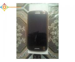 Samsung galaxie s3 presque neuf