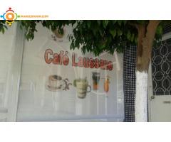 a vendre R+2 cafe + maison